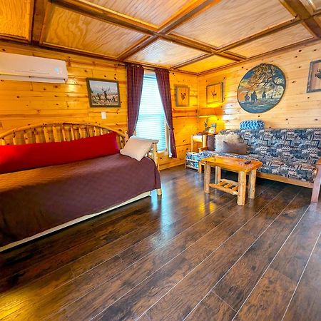 Yellowstone Treasure Guesthouses On The River Gardiner Esterno foto