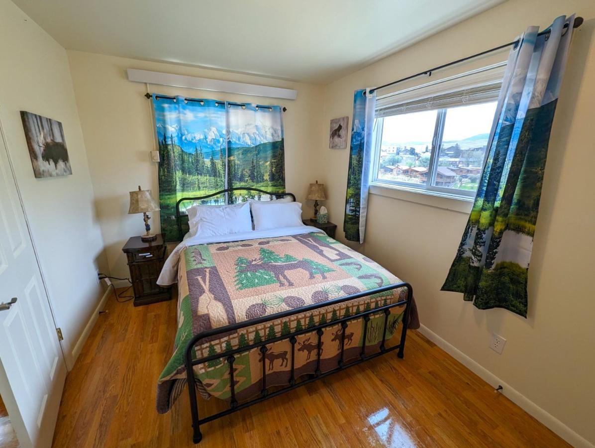 Yellowstone Treasure Guesthouses On The River Gardiner Esterno foto