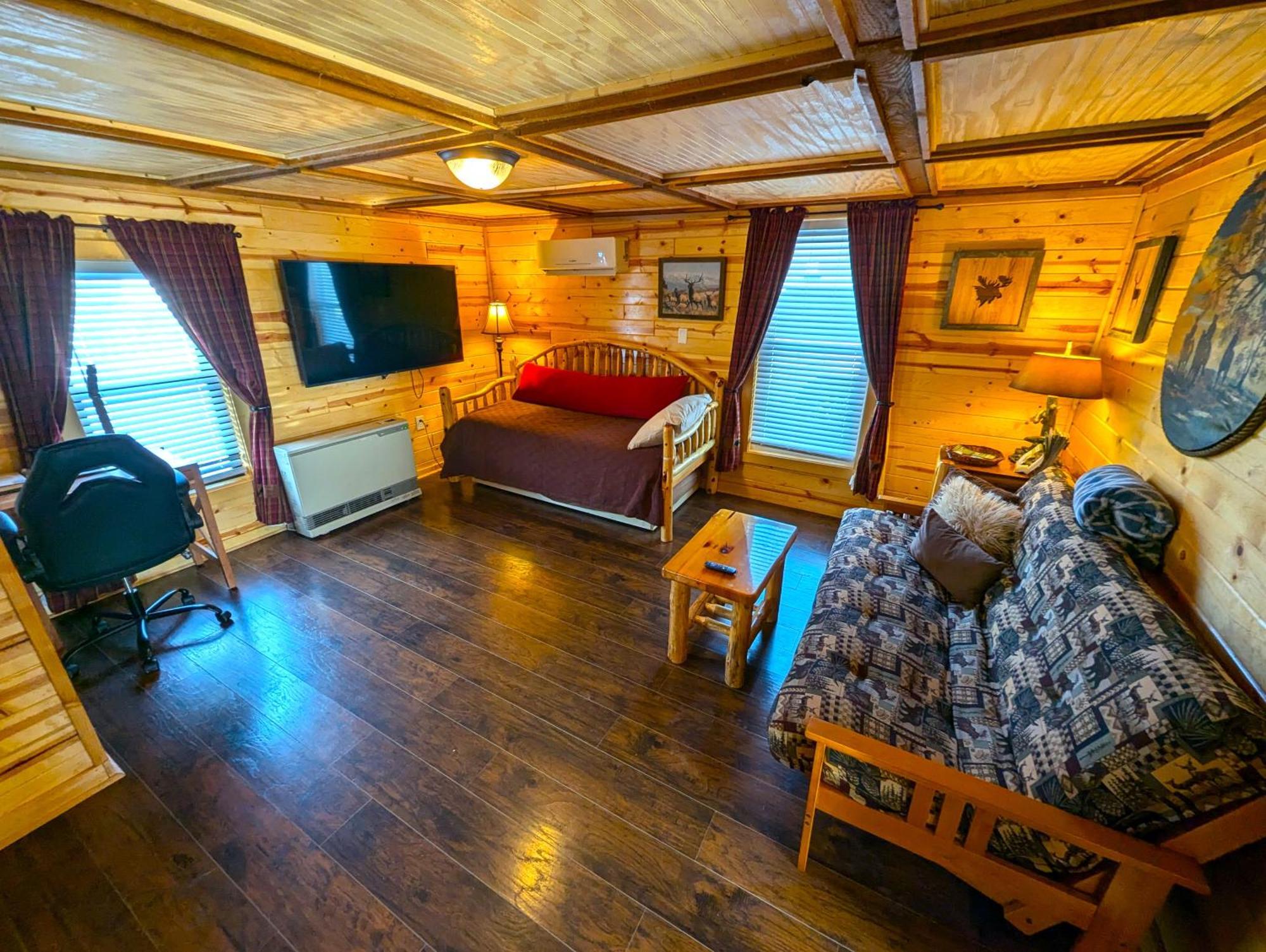 Yellowstone Treasure Guesthouses On The River Gardiner Esterno foto