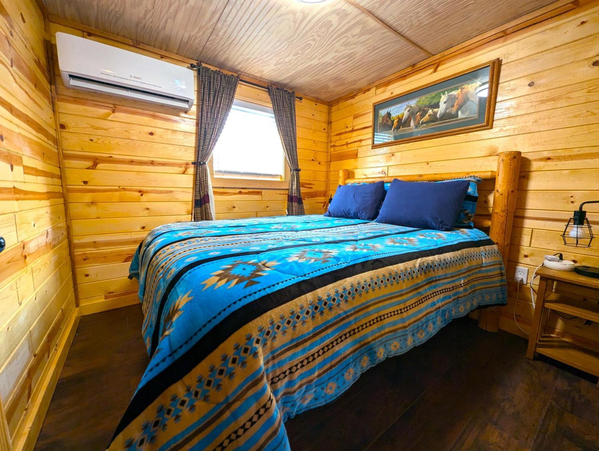 Yellowstone Treasure Guesthouses On The River Gardiner Esterno foto