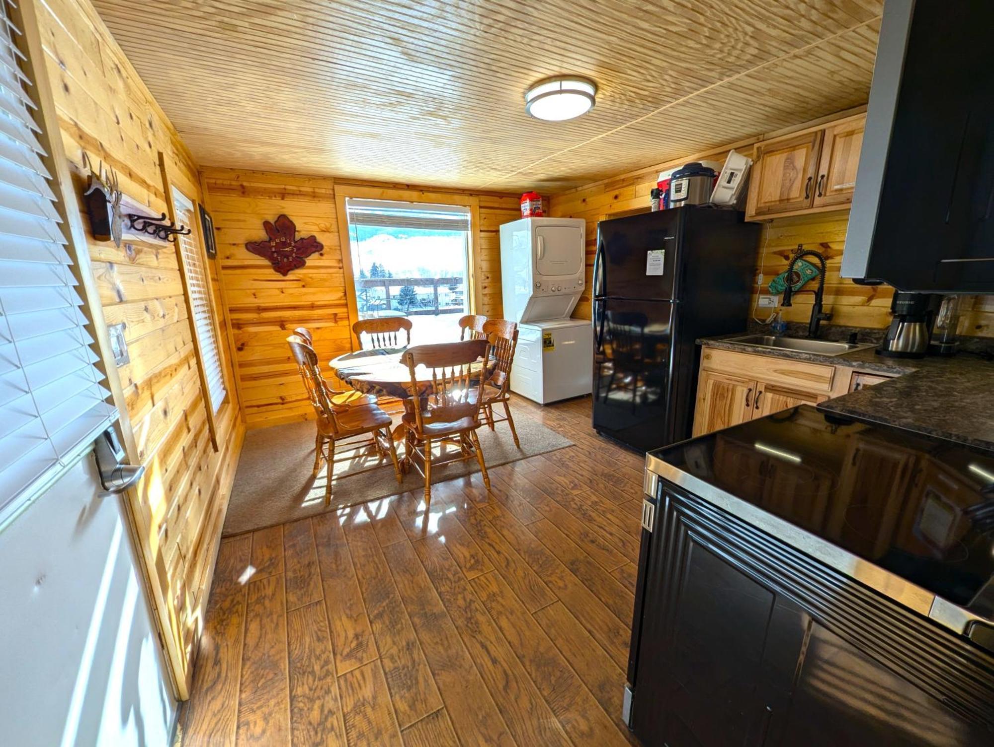 Yellowstone Treasure Guesthouses On The River Gardiner Esterno foto