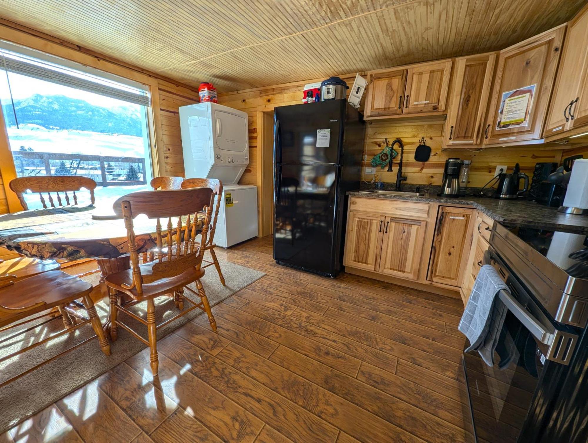 Yellowstone Treasure Guesthouses On The River Gardiner Esterno foto